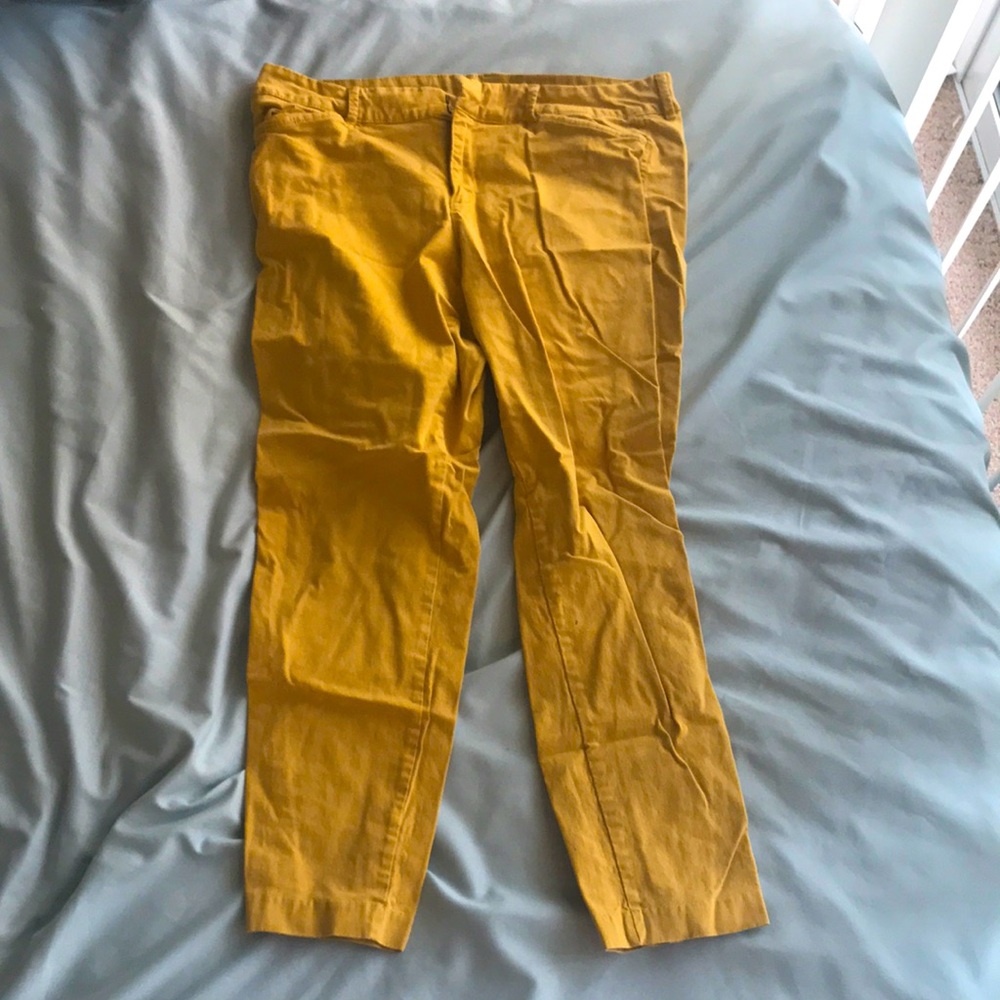 Old Navy Size 12 Yellow Ankle Pants